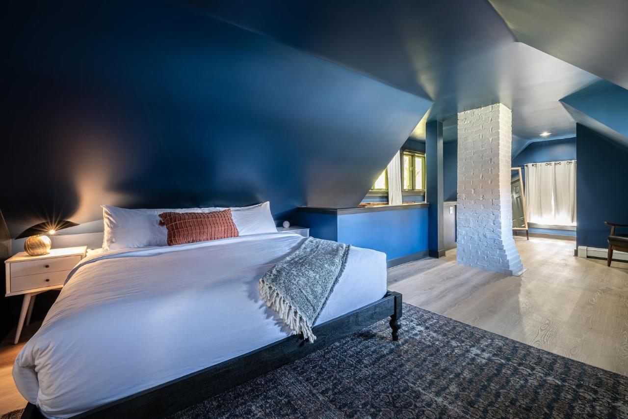 Riverhouse By Weekender Formerly Jack Daniels Inn Peterborough Екстер'єр фото